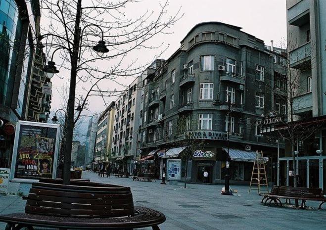Cinema Vardar Apartment Skopje Exterior photo