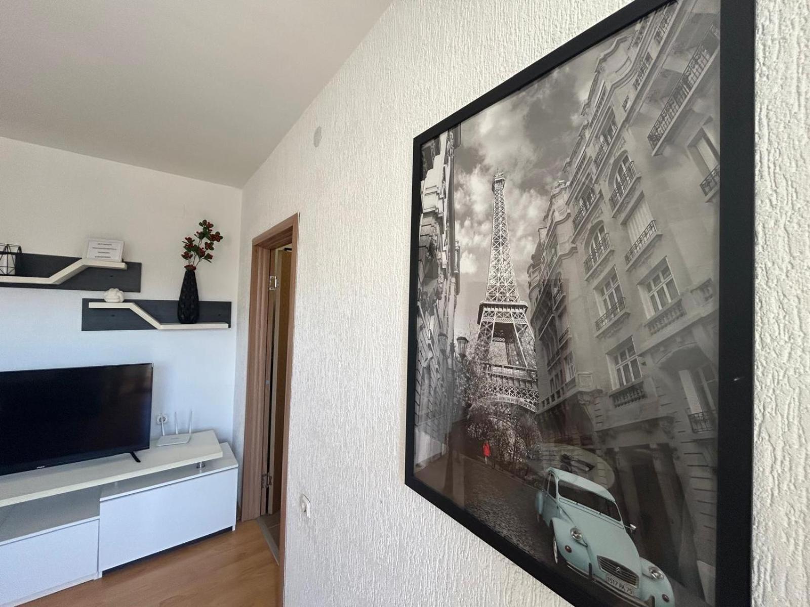 Cinema Vardar Apartment Skopje Exterior photo